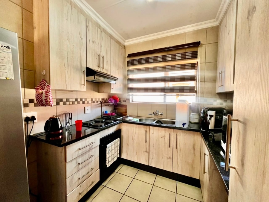3 Bedroom Property for Sale in Waterval East North West
